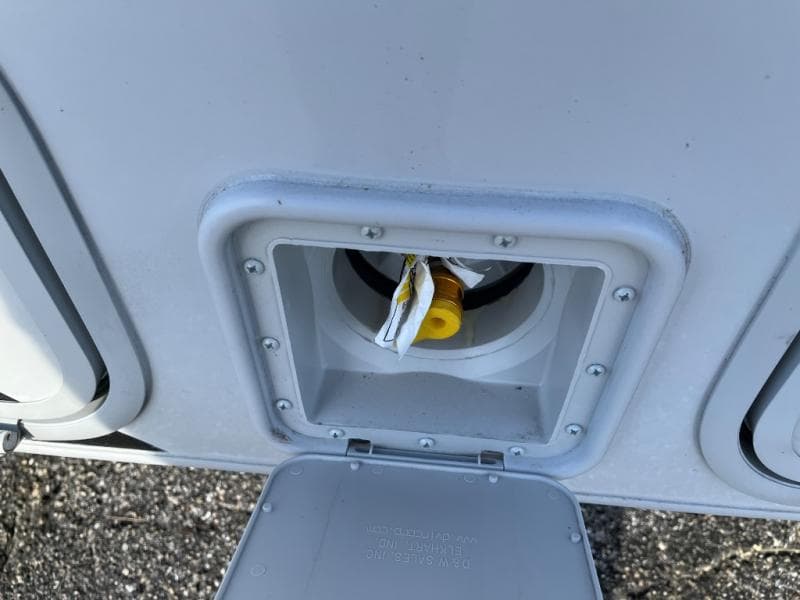 2025 Thor Motor Coach 2025 Thor Motor Coach Quantum - thumbnail 18