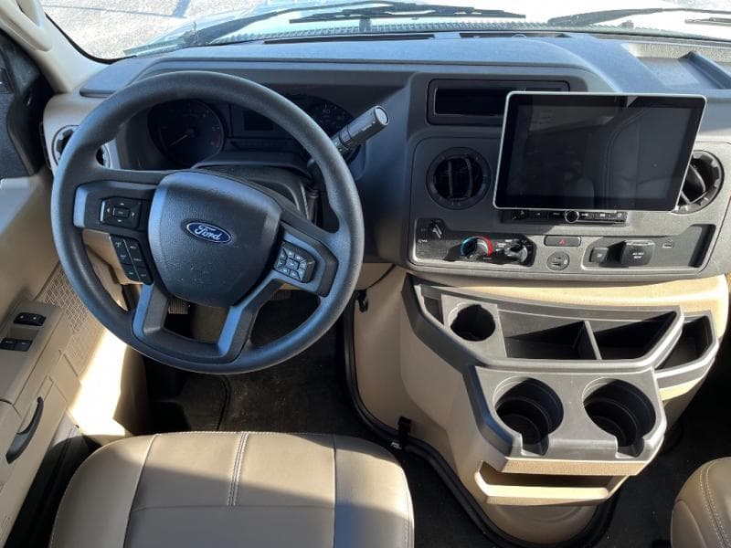 2025 Thor Motor Coach 2025 Thor Motor Coach Quantum - thumbnail 30