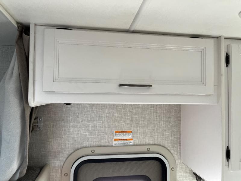 2025 Thor Motor Coach 2025 Thor Motor Coach Quantum - thumbnail 33