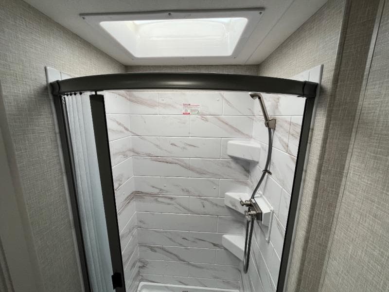 2025 Thor Motor Coach 2025 Thor Motor Coach Quantum - thumbnail 52