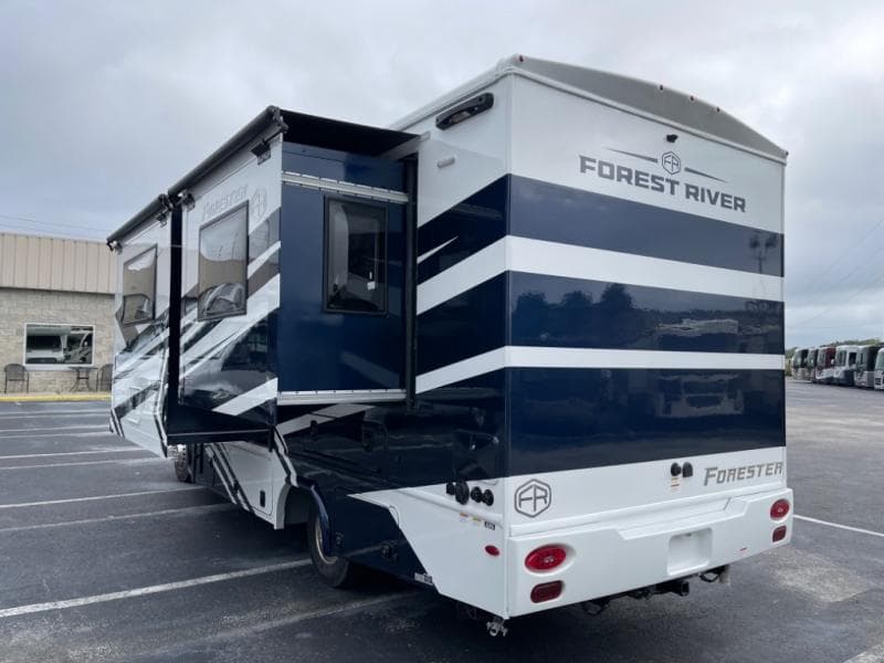 2025 Forest River 2025 Forest River Forester - thumbnail 13