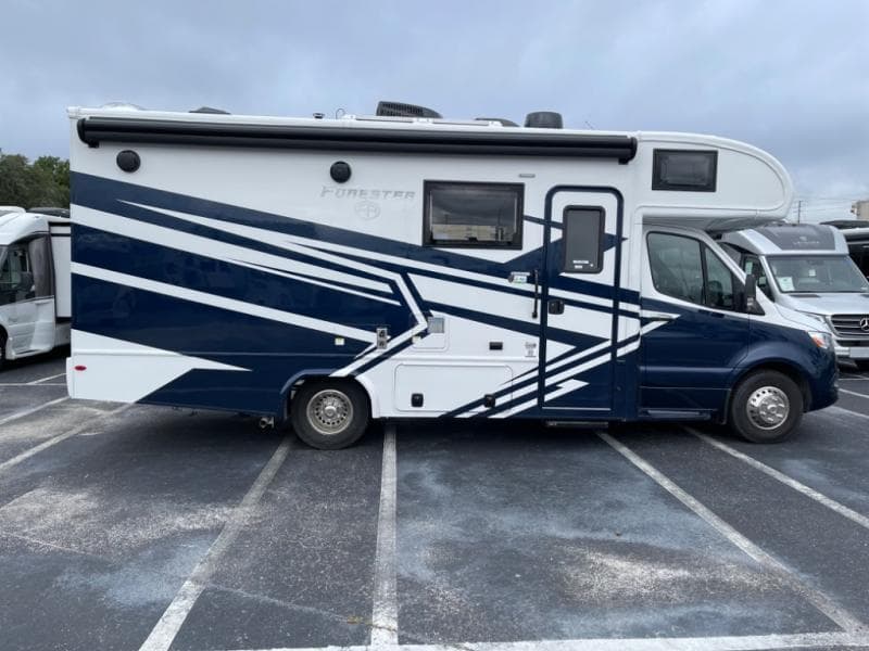 2025 Forest River 2025 Forest River Forester - thumbnail 16