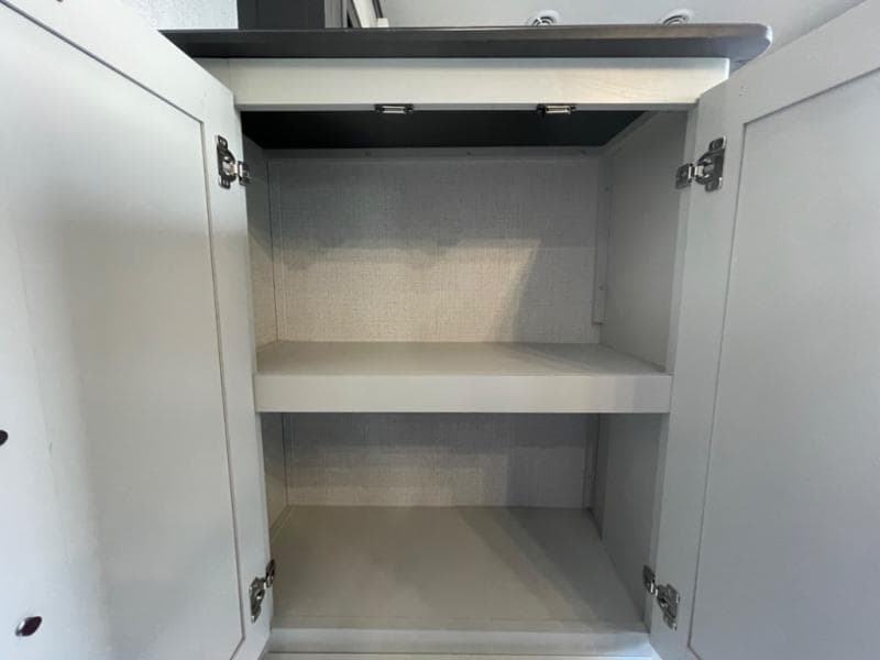 2025 Keystone RV 2025 Keystone RV Alpine - thumbnail 25