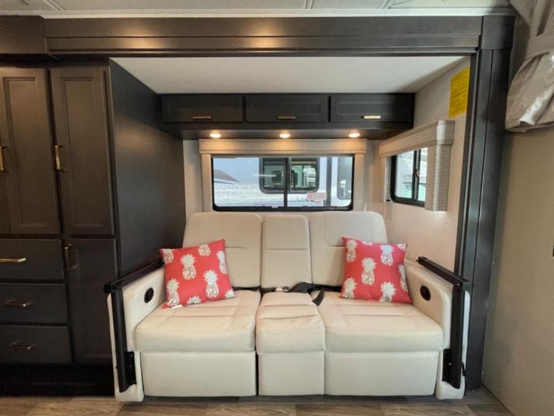 2025 Fleetwood RV 2025 Fleetwood RV Insight - thumbnail 13