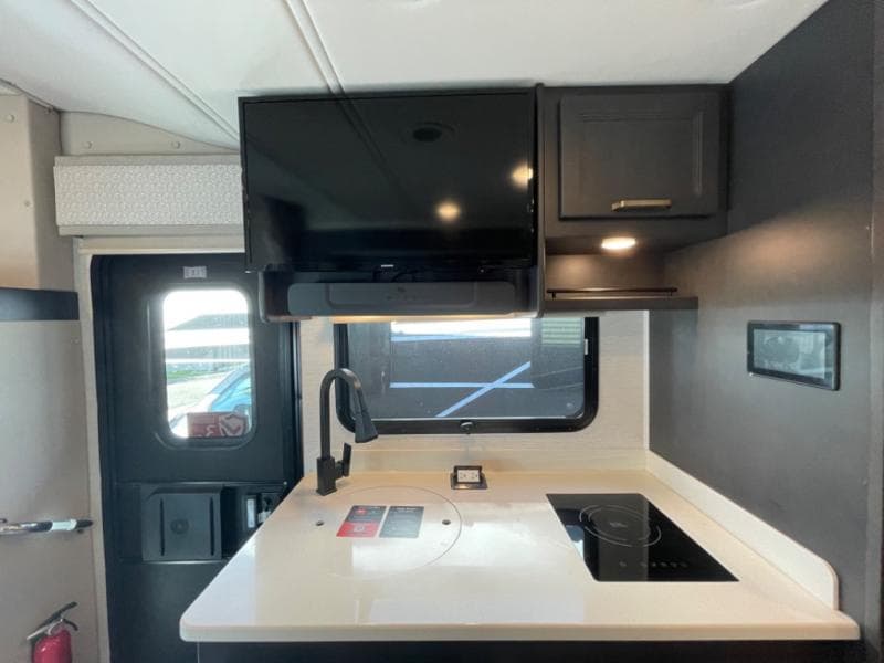 2025 Fleetwood RV 2025 Fleetwood RV Insight - thumbnail 21