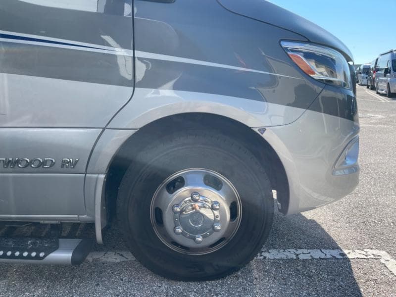 2025 Fleetwood RV 2025 Fleetwood RV Insight - thumbnail 10