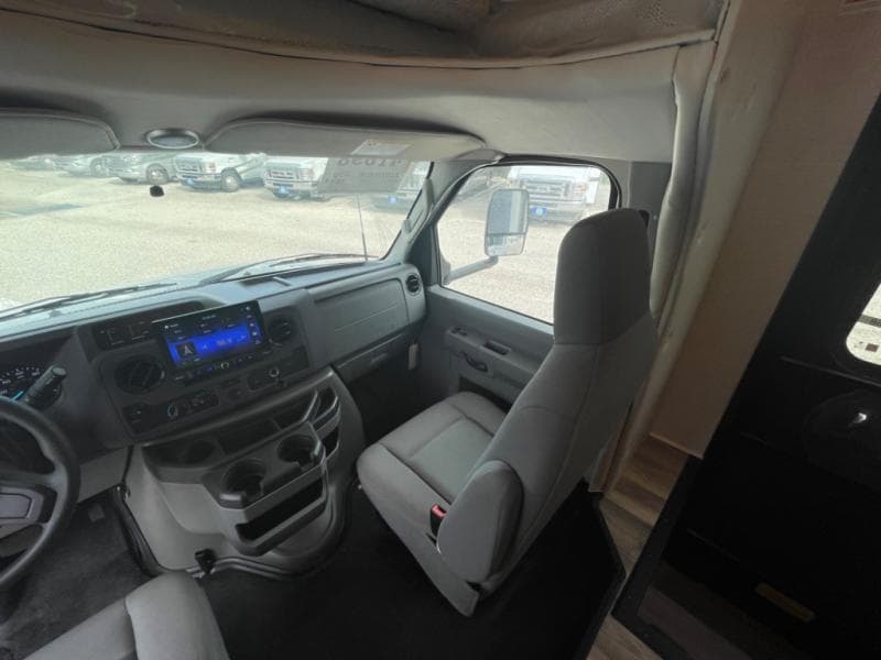 2025 Fleetwood RV 2025 Fleetwood RV Altitude - thumbnail 19