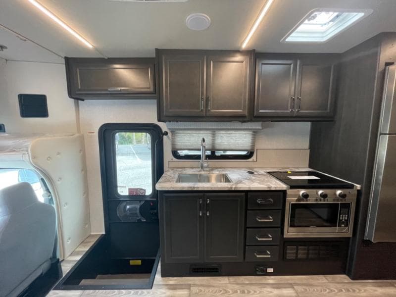 2025 Fleetwood RV 2025 Fleetwood RV Altitude - thumbnail 20