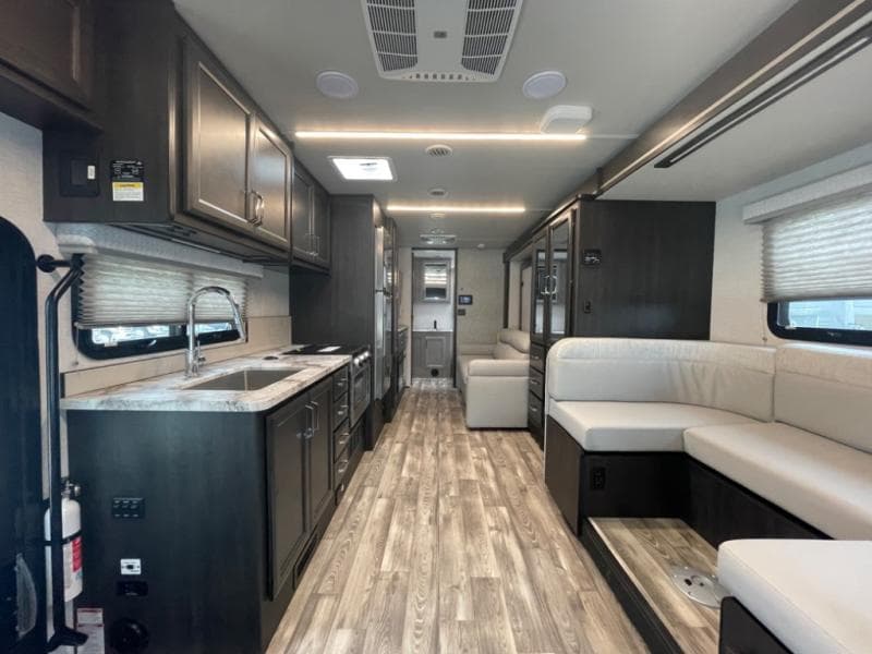 2025 Fleetwood RV 2025 Fleetwood RV Altitude - thumbnail 29