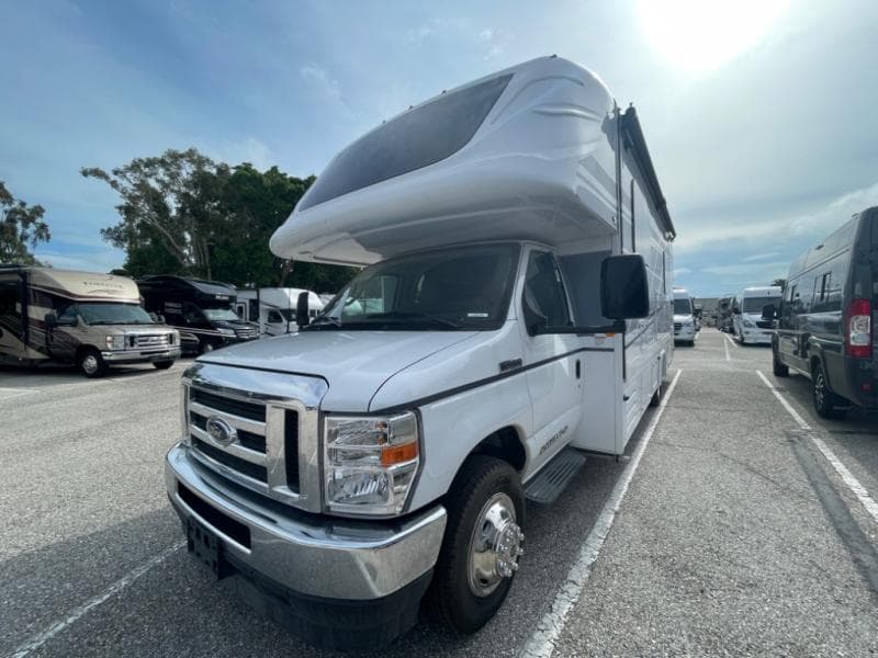 2025 Fleetwood RV 2025 Fleetwood RV Altitude - thumbnail 4