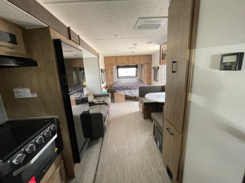 2025 Coachmen 2025 Coachmen Freedom Express Ultra Lite - thumbnail 41