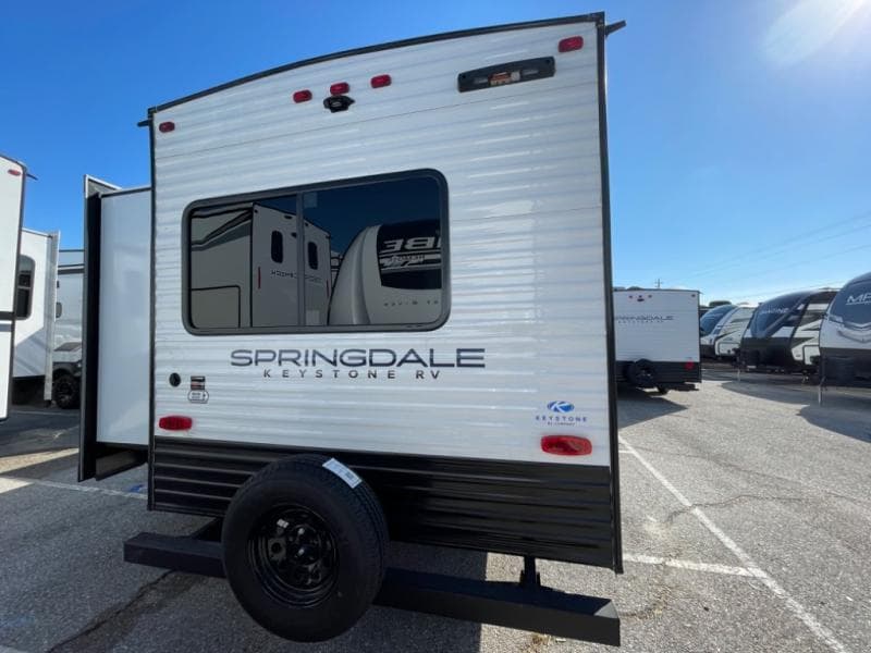 2025 Keystone RV 2025 Keystone RV Springdale - thumbnail 9