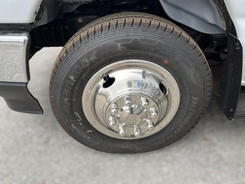 2025 Thor Motor Coach 2025 Thor Motor Coach Quantum - thumbnail 5