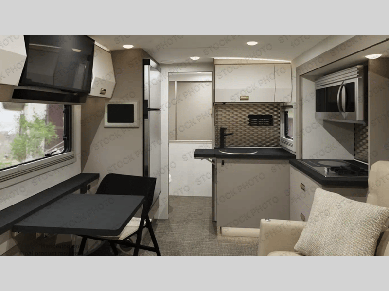 2025 Winnebago 2025 Winnebago Navion - thumbnail 34
