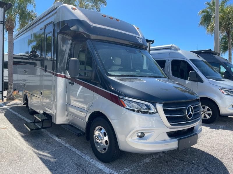 2025 Winnebago View 24T