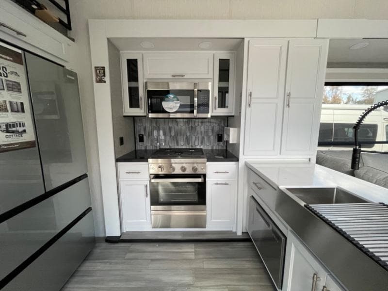 2024 Cedar Creek 2024 Cedar Creek Cottage - thumbnail 17