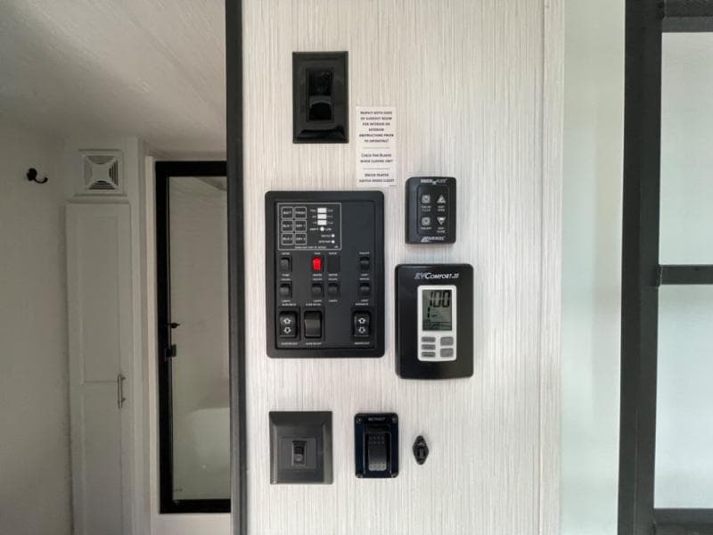 2024 Cedar Creek 2024 Cedar Creek Cottage - thumbnail 20