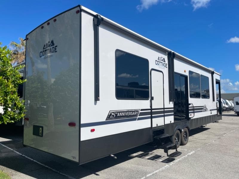 2024 Cedar Creek 2024 Cedar Creek Cottage - thumbnail 6