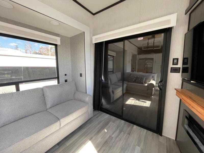 2024 Cedar Creek 2024 Cedar Creek Cottage - thumbnail 10