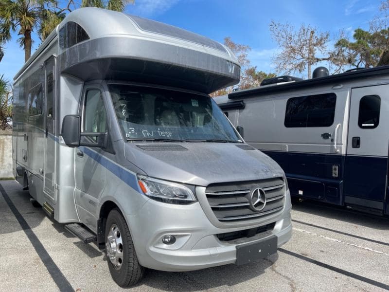 2025 Winnebago View 24T