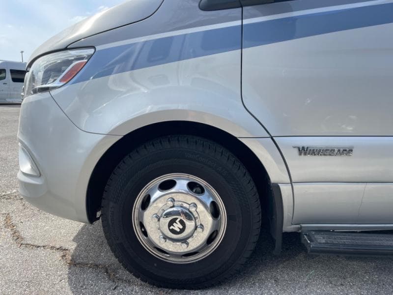 2025 Winnebago 2025 Winnebago View - thumbnail 5