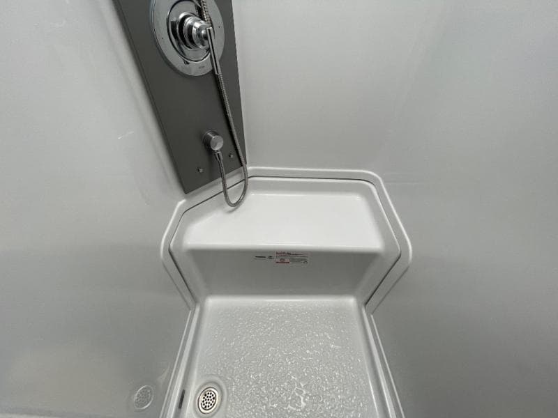 2025 Winnebago 2025 Winnebago View - thumbnail 16