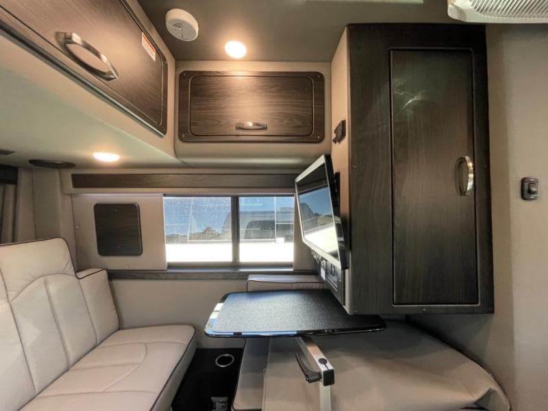 2025 Midwest Automotive Designs 2025 Midwest Automotive Designs Passage - thumbnail 14