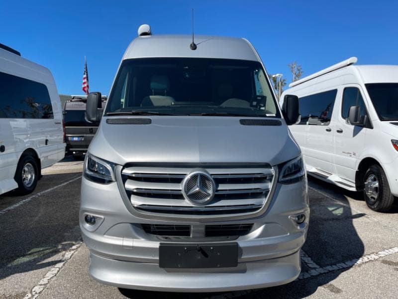 2025 Midwest Automotive Designs 2025 Midwest Automotive Designs Passage - thumbnail 3