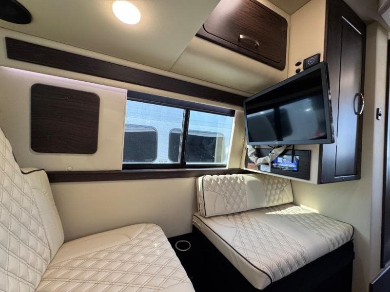 2025 Midwest Automotive Designs 2025 Midwest Automotive Designs Passage - thumbnail 13