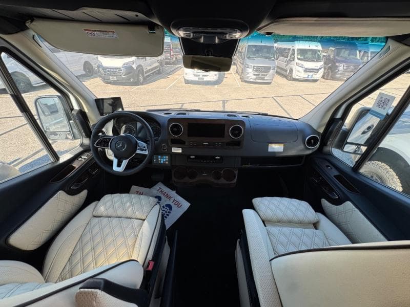 2025 Midwest Automotive Designs 2025 Midwest Automotive Designs Passage - thumbnail 24