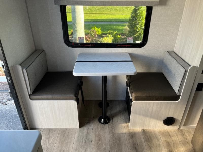 2025 Forest River 2025 Forest River R-Pod - thumbnail 15