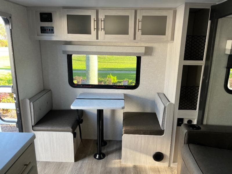 2025 Forest River 2025 Forest River R-Pod - thumbnail 19