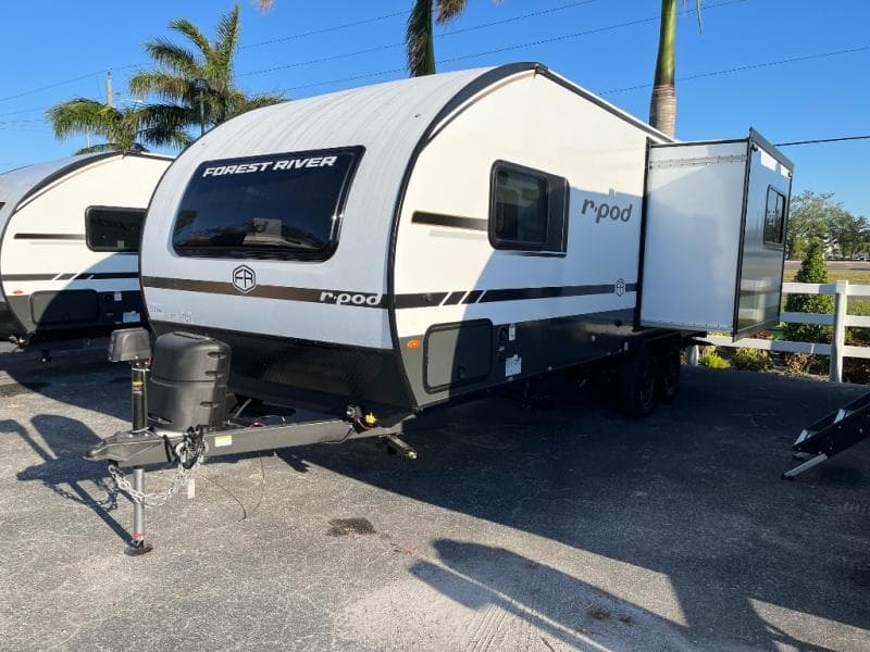 2025 Forest River 2025 Forest River R-Pod - thumbnail 4