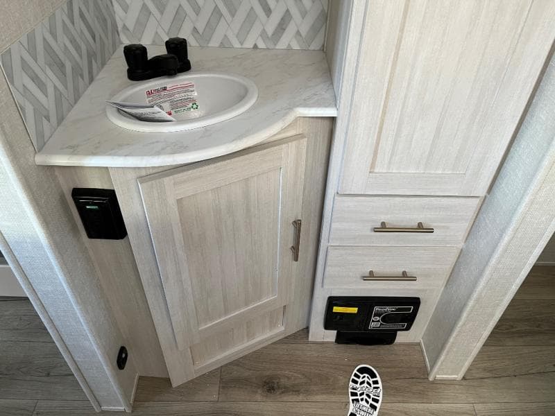 2025 Forest River 2025 Forest River R-Pod - thumbnail 32