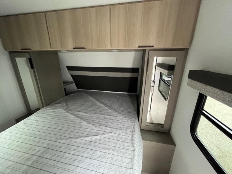 2025 Dutchmen 2025 Dutchmen Kodiak - thumbnail 14