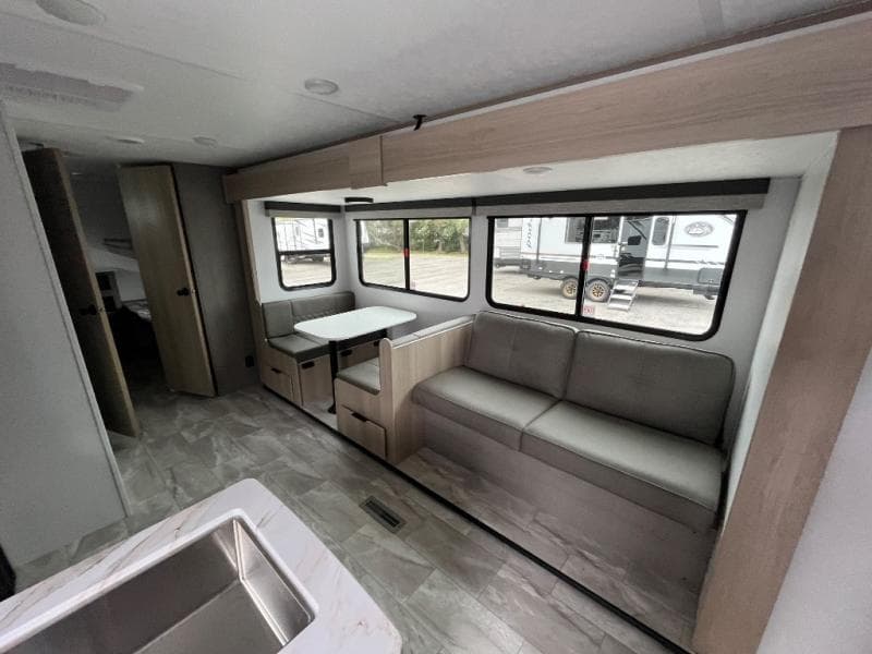 2025 Dutchmen 2025 Dutchmen Kodiak - thumbnail 16