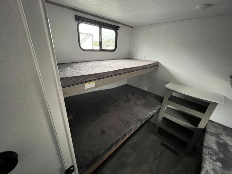 2025 Dutchmen 2025 Dutchmen Kodiak - thumbnail 33