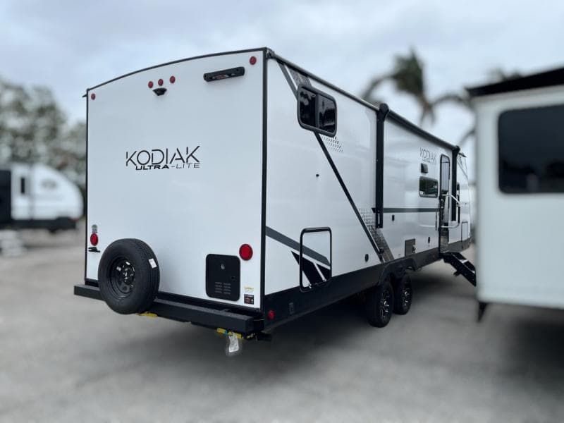 2025 Dutchmen 2025 Dutchmen Kodiak - thumbnail 9