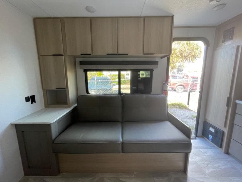 2025 Dutchmen 2025 Dutchmen Kodiak - thumbnail 11