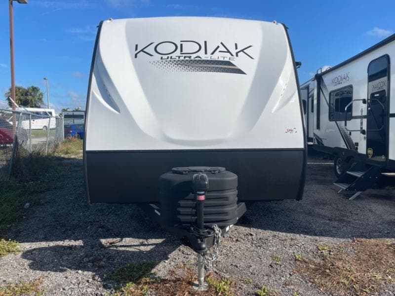 2025 Dutchmen 2025 Dutchmen Kodiak - thumbnail 3