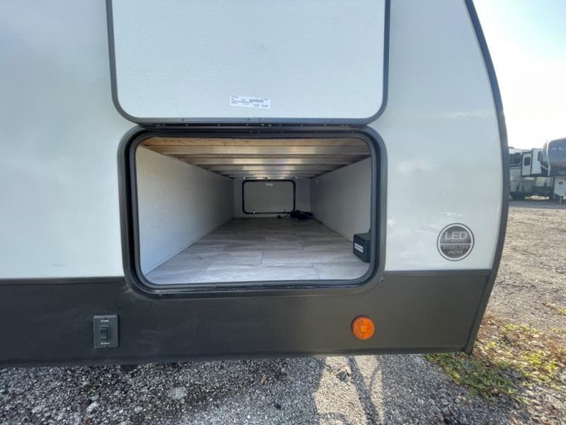 2025 Dutchmen 2025 Dutchmen Kodiak - thumbnail 22