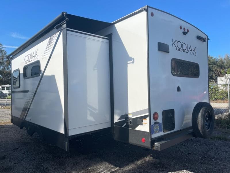 2025 Dutchmen 2025 Dutchmen Kodiak - thumbnail 7