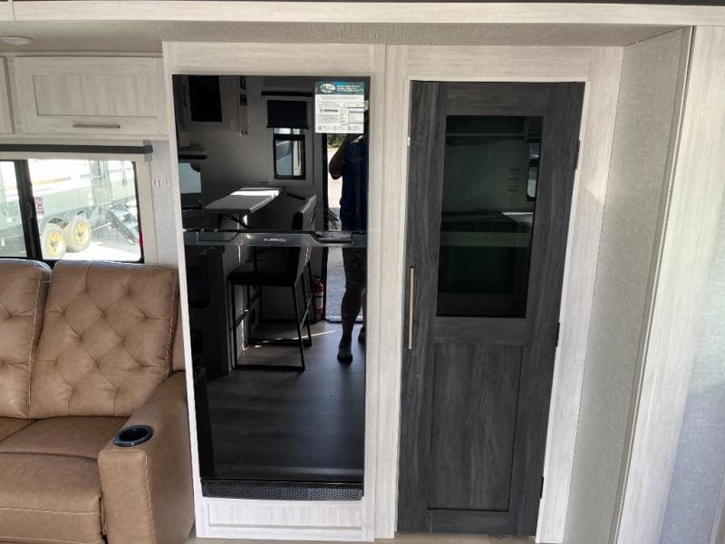 2025 Forest River 2025 Forest River Surveyor Grand - thumbnail 12