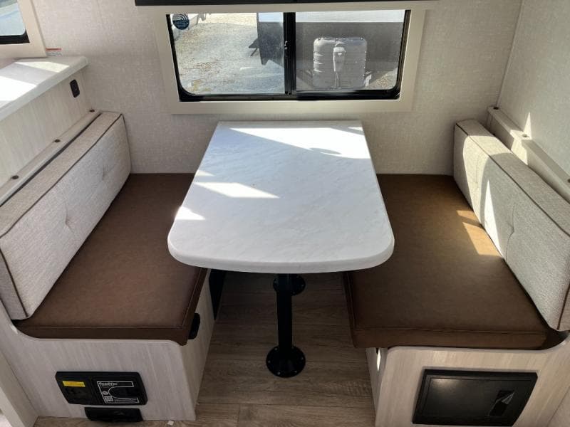 2025 Forest River 2025 Forest River Surveyor Grand - thumbnail 20