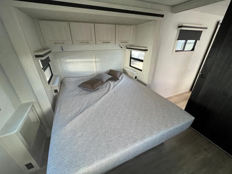 2025 Forest River 2025 Forest River Surveyor Grand - thumbnail 37