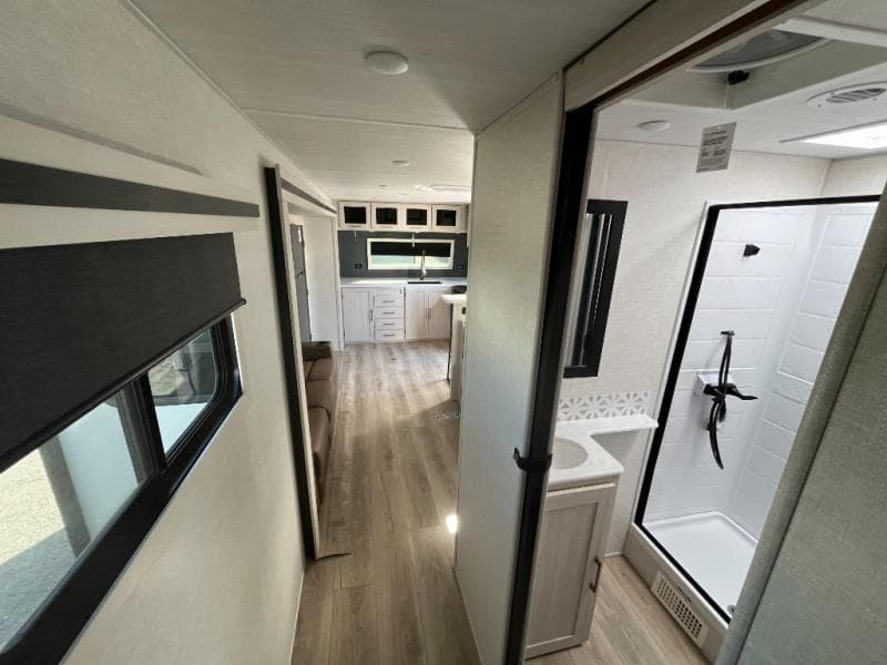 2025 Forest River 2025 Forest River Surveyor Grand - thumbnail 39