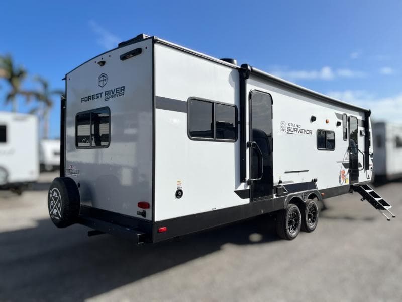 2025 Forest River 2025 Forest River Surveyor Grand - thumbnail 8