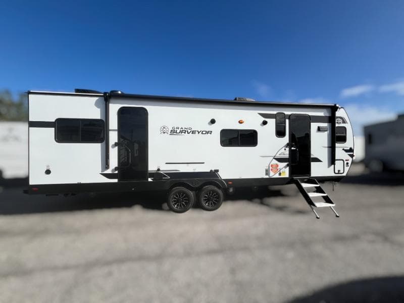 2025 Forest River 2025 Forest River Surveyor Grand - thumbnail 9