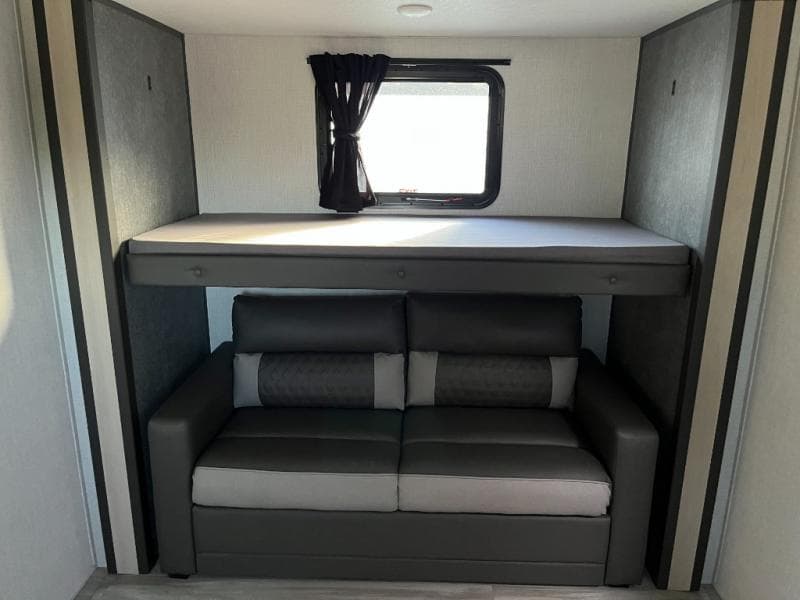 2025 Forest River 2025 Forest River Cardinal - thumbnail 19