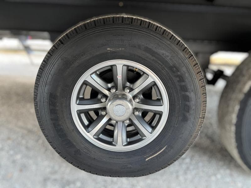 2025 Forest River 2025 Forest River Cardinal - thumbnail 9